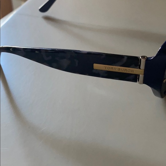 Tory Burch Sunglasses - Picture 6 of 12